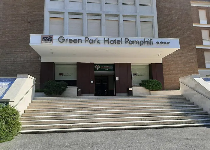 Ele Green Park Pamphili